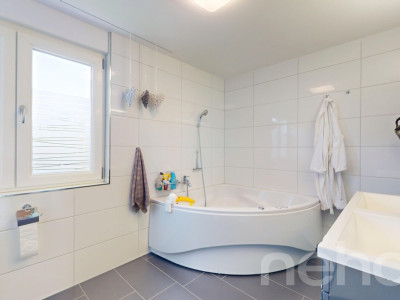 Familientraum mit Whirlpool, Garten, Terrassen und viel Platz image 8