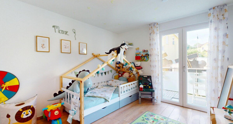 Familientraum mit Whirlpool, Garten, Terrassen und viel Platz image 5