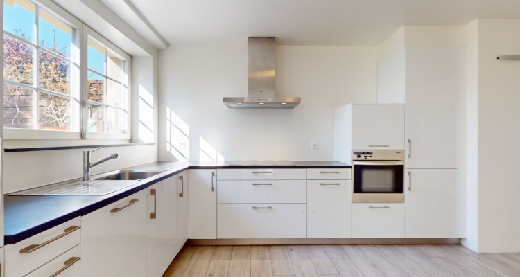 Merveilleux appartement  avec jardin ! image 4