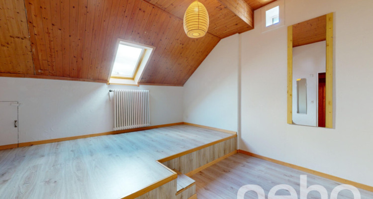 En plein centre dYverdon grand triplex image 12