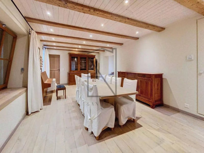 A rare and private retreat in the heart of nature image 12