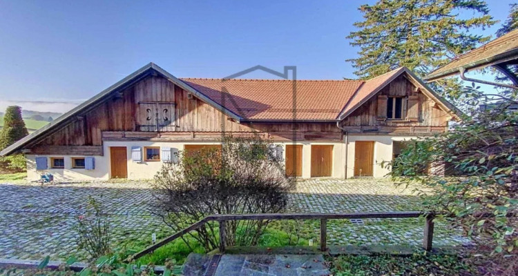 A rare and private retreat in the heart of nature image 4