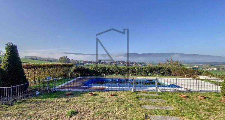 A rare and private retreat in the heart of nature image 5