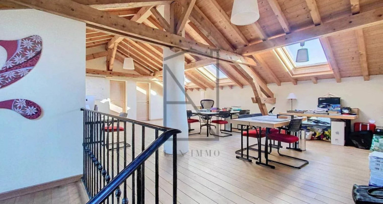 A rare and private retreat in the heart of nature image 9