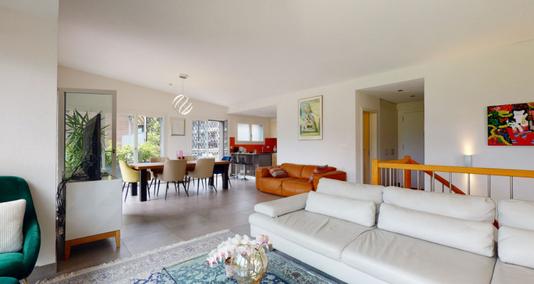 En exclusivité Lumineuse villa Minergie avec vue imprenable image 4