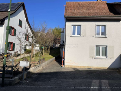 Exklusives Baugrundstück im Dorfkern image 3