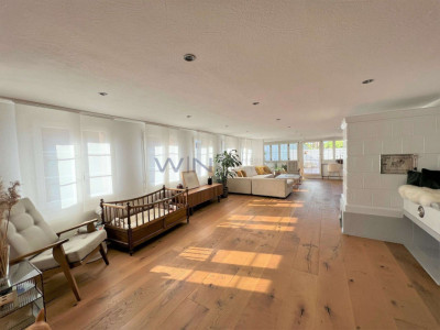 Charismatisch mit Holz-Wärme für Liebhaber image 3