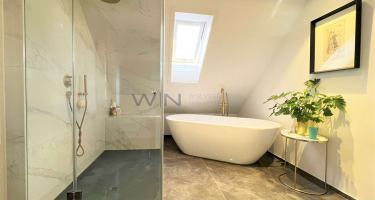 Charismatisch mit Holz-Wärme für Liebhaber image 2