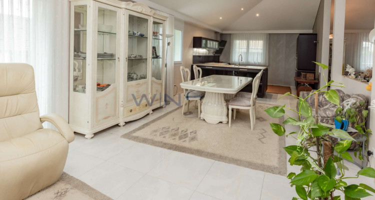 Eleganz trifft Funktion ? grosszügiges Zuhause mit Konzept image 3