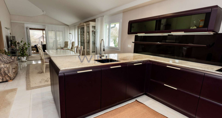 Eleganz trifft Funktion ? grosszügiges Zuhause mit Konzept image 6