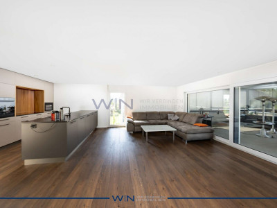 Stilvolles Penthouse mit offener Architektur und lichtdurchfluteten Räumen image 12