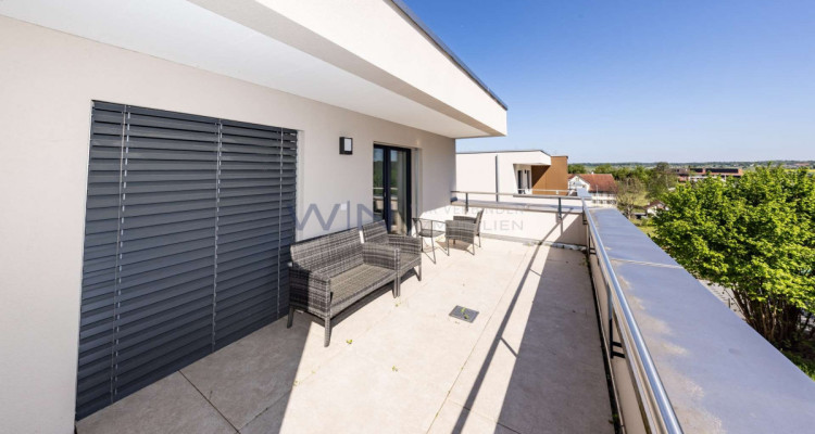 Stilvolles Penthouse mit offener Architektur und lichtdurchfluteten Räumen image 5