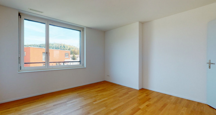 Helle und ruhig gelegene Wohnung mit grosser Loggia image 5