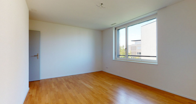 Helle und ruhig gelegene Wohnung mit grosser Loggia image 6