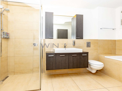 Zeitloses Designerstück image 3