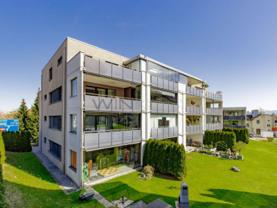 Zeitloses Designerstück image 4