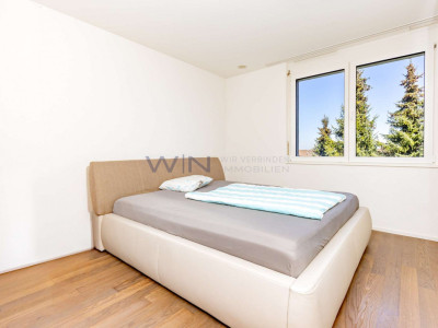 Zeitloses Designerstück image 9