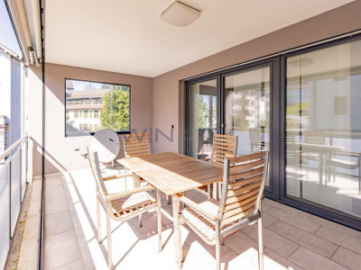 Zeitloses Designerstück image 10