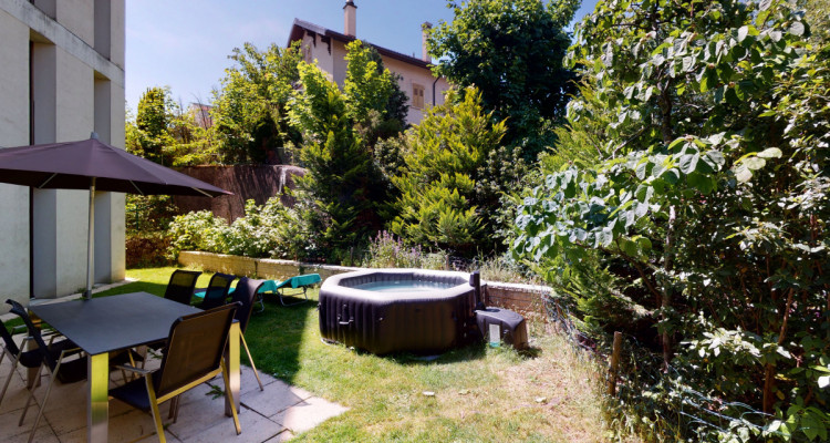 Magnifique appartement avec terrasse couverte et jardin privatif ! image 1