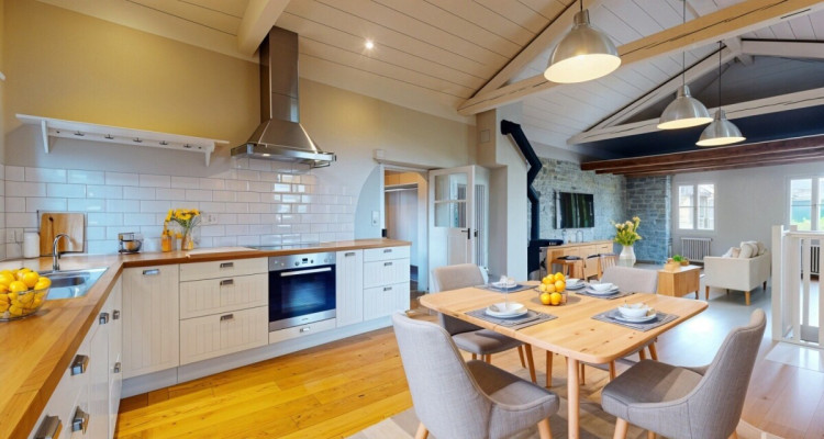 Maison rénovée avec jardin dans un emplacement d?exception image 11