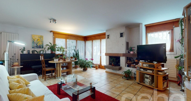 Villa familiale pleine de potentiel image 4