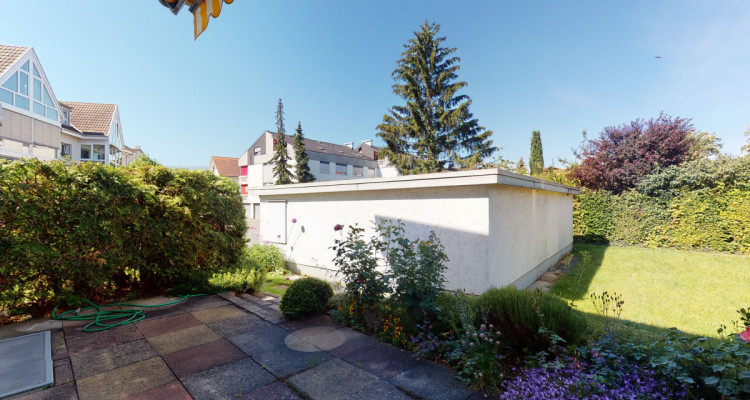 Eckreihenhaus mit Garten in Therwil - Gestalten Sie Ihr neues Zuhause! image 4