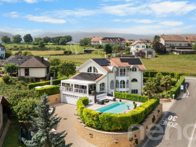 Maison dexception avec piscine chauffée  ! image 2