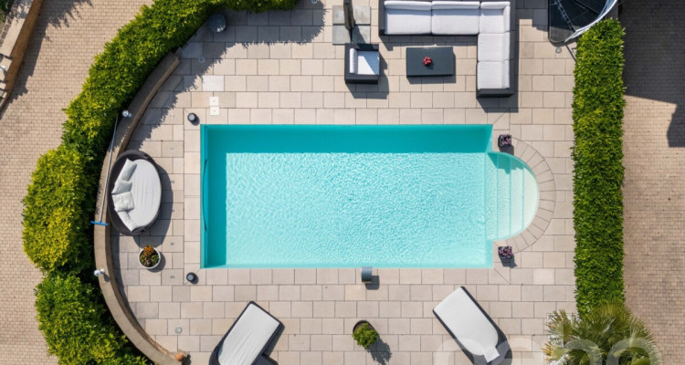 Maison dexception avec piscine chauffée  ! image 3