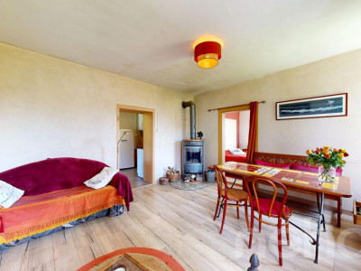 Maison familiale avec jardin ? Cadre paisible à découvrir image 9