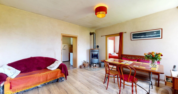 Maison familiale avec jardin ? Cadre paisible à découvrir image 9