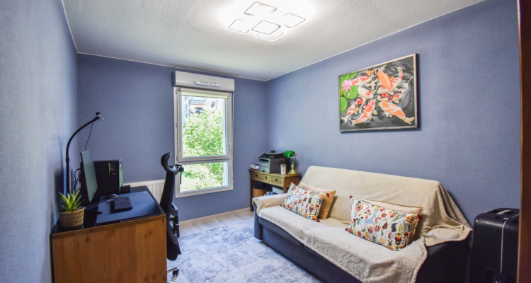 GRAND GENEVE, 5.5 pièces en duplex image 3