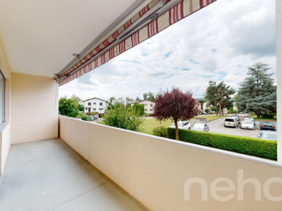 Frisch renovierte 3.5-Zimmer-Wohnung image 1