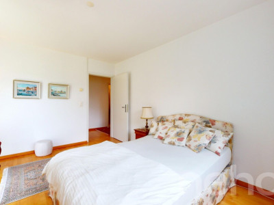 Grosszügige 4.5-Zi.-Wohnung mit Loggia an zentraler, ruhiger Lage image 4