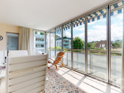 Grosszügige 4.5-Zi.-Wohnung mit Loggia an zentraler, ruhiger Lage image 10