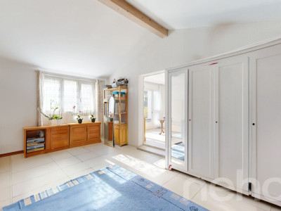 Charmante maison avec piscine et panneaux solaires à Cologny image 9