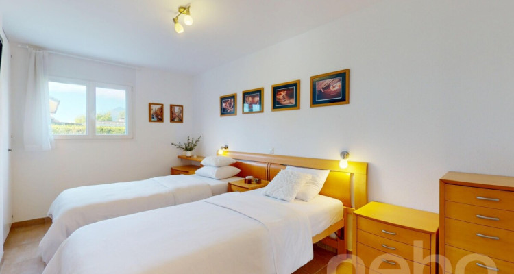 Maison meublée d?exception à Aigle avec vue et grand jardin image 10