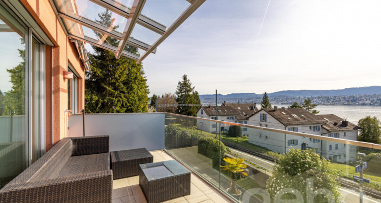 Exklusive 4.5-Zimmer-Wohnung mit traumhafter Aussicht in Zollikon image 4