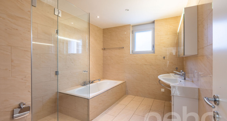 Exklusive 4.5-Zimmer-Wohnung mit traumhafter Aussicht in Zollikon image 10