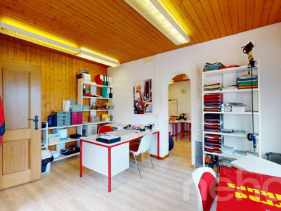 Haus mit Charme, grosser Terrasse, Garten und vielseitigem Anbau image 9