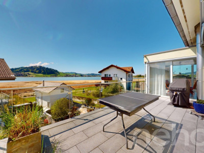 Wohnen mit Weitblick: Exklusive Wohnung direkt am Sihlsee image 2