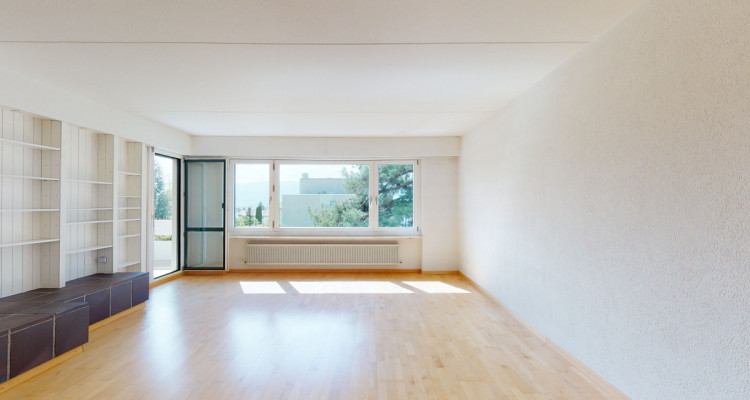 Gemütliche 4.5 Zimmer Eigentumswohnung image 1