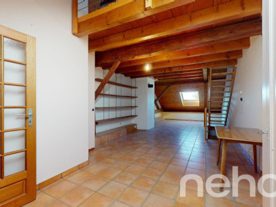 Appartement + bureau indépendant à Ursins ! image 9