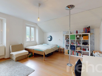 Grande maison du XIX? siècle avec vue panoramique sur le Chasseral image 9