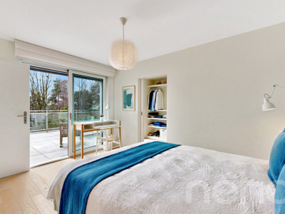 Appartement en attique de 2,5 pièces avec terrasse, idéalement situé à image 9