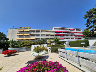 Appartement traversant 2 pièces dans Résidence ,rénové, piscine,  RÉSERVÉ ! image 4