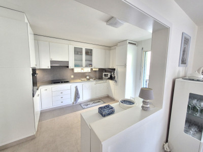 Magnifique ! Spacieux appartement de 4,5 pièces avec véranda, terrasse et jardin image 1