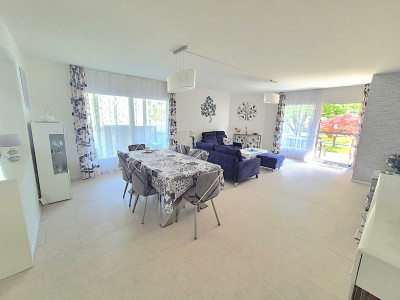 Magnifique ! Spacieux appartement de 4,5 pièces avec véranda, terrasse et jardin image 4