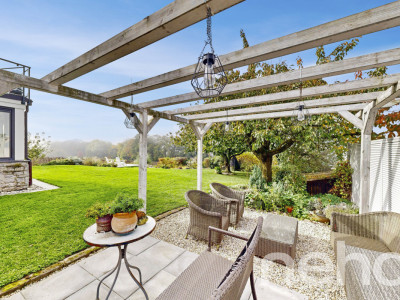 Superbe villa rénovée avec vue sur le lac image 5