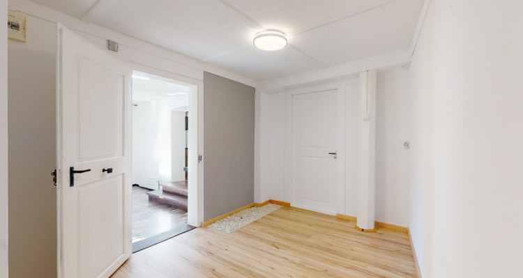 Mehrfamilienhaus mit Gewerbe ? zentral und renditestark image 7