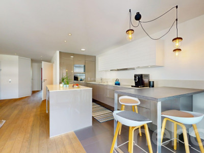 Appartement de standing avec grande terrasse périphérique de 105 m² image 7